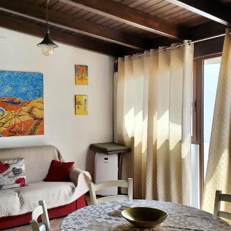 Дом отдыха Casetta A Pochi Passi Dal Mare Мазара-дель-Валло